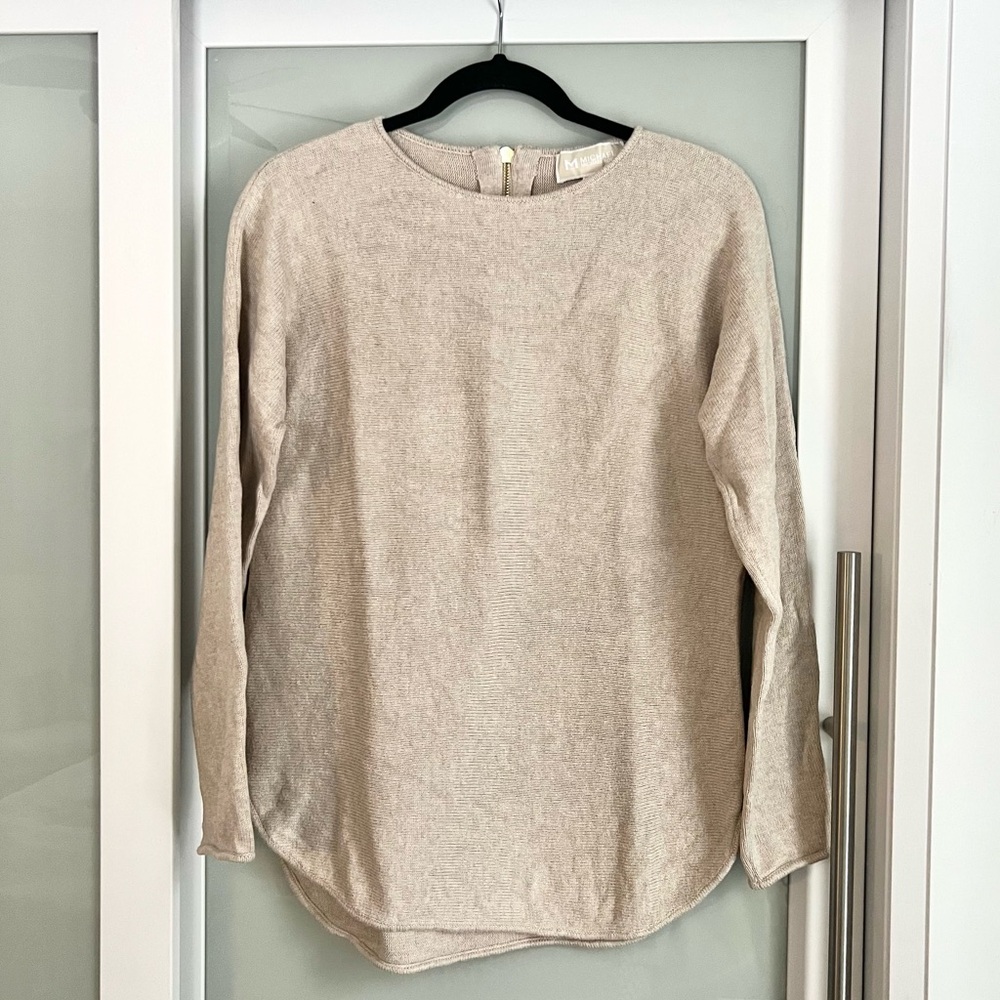 117 - Michael Kors Women’s Cream Zip Back Sweater